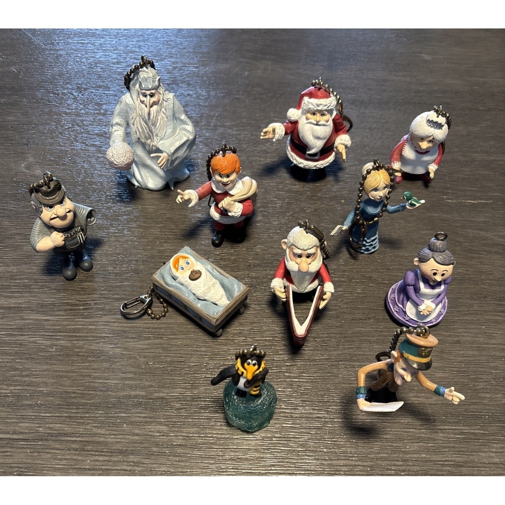 2004 Santa‎ Claus Is Coming To Town Christmas Ornaments Set Of 11 Memory Lane